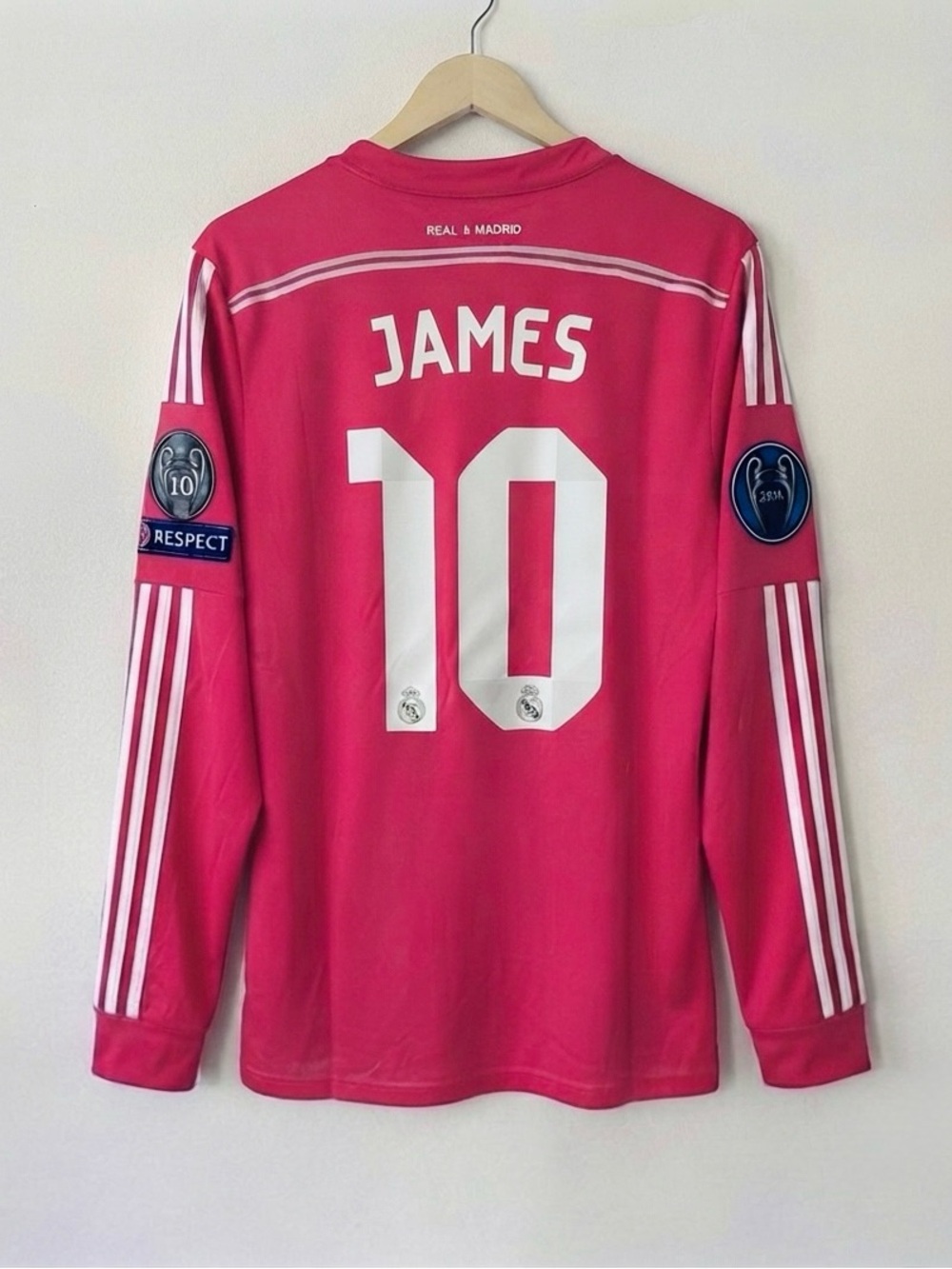 James #10  Real Madrid 14/15 UCL Jersey Pink Size Medium